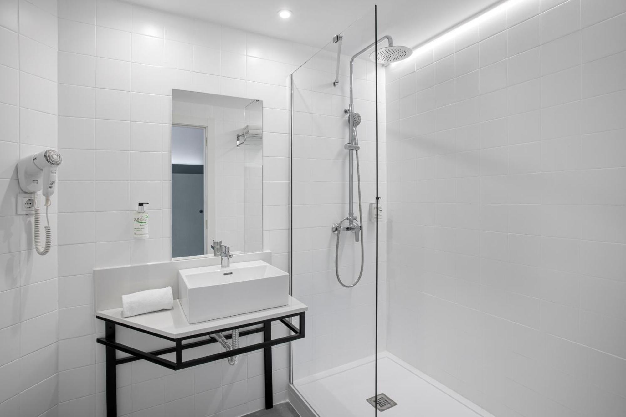 B&B Hotel Barcelona Granollers Les Franqueses del Vallès Esterno foto